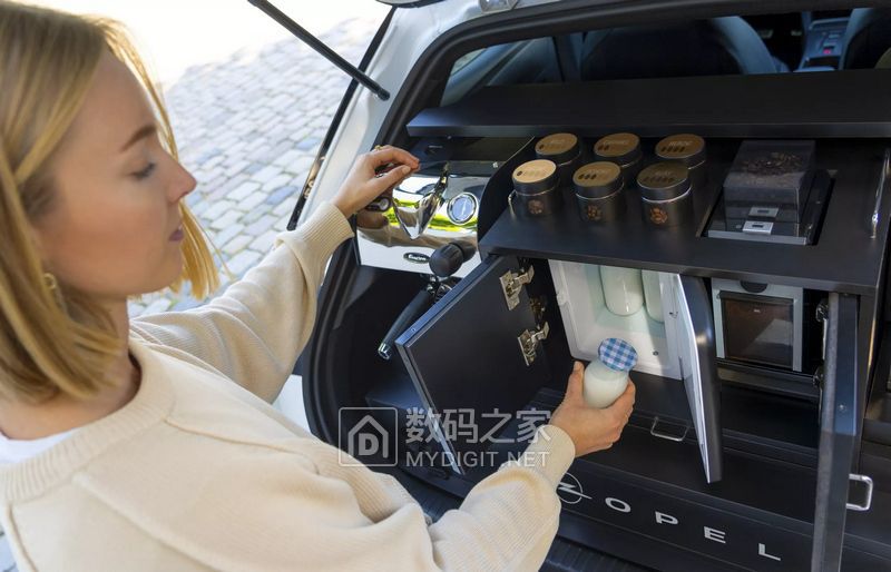 Opel-Mokka-Electric-Coffee-11.JPG