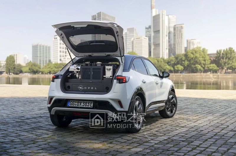 Opel-Mokka-Electric-Coffee-4.JPG