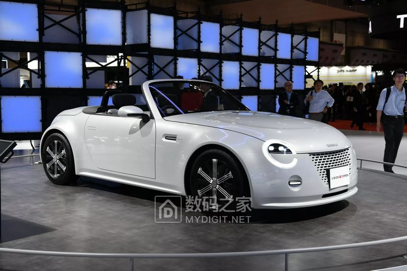Daihatsu-Copen-Vision-Study-2.JPG