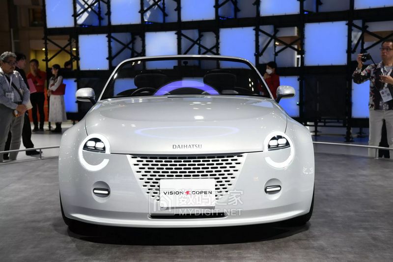 Daihatsu-Copen-Vision-Study-3.JPG