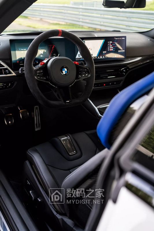 2026-BMW-M2-Turbo-interior-00001.JPG