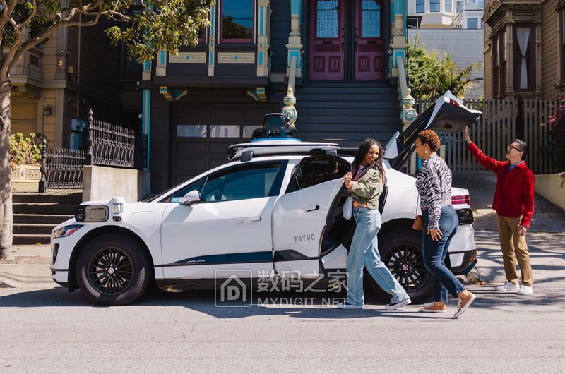 waymo_1.jpg