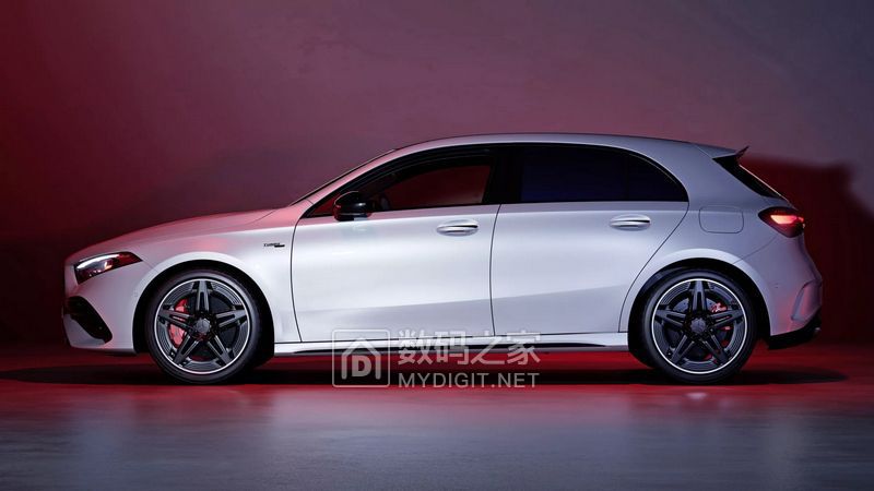 Mercedes-A-Class-profie-main.jpg