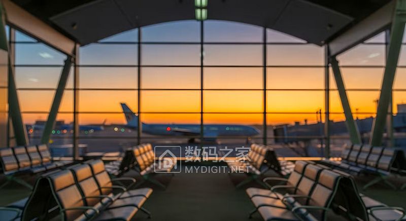 empty-airport-terminal.jpg