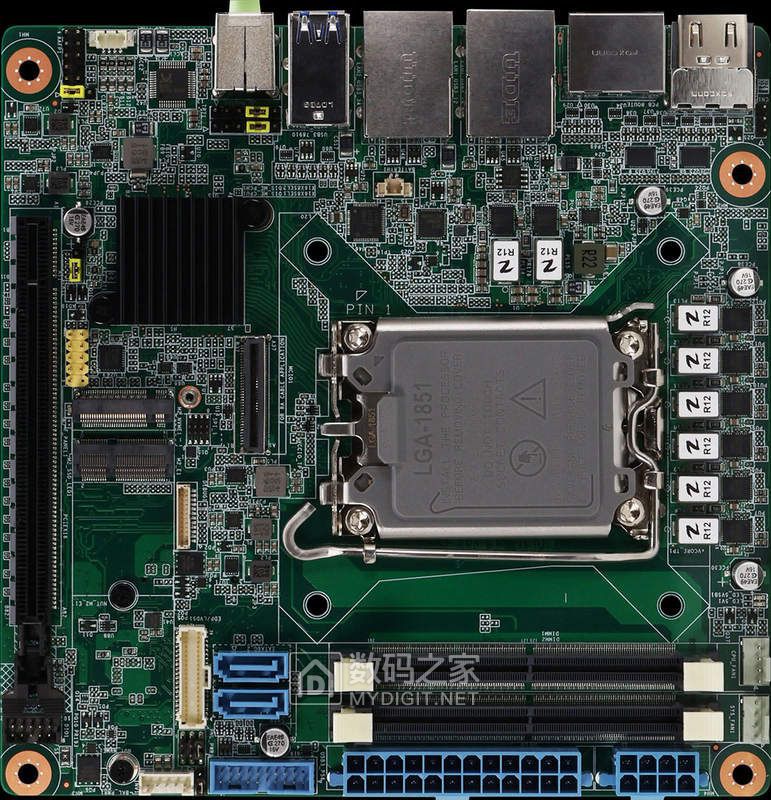 eshXSSsd1DDQ9Vxf.jpg
