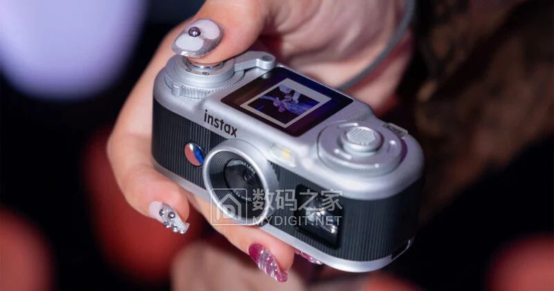 instax-Pal-2_stills-8-800x420.jpg