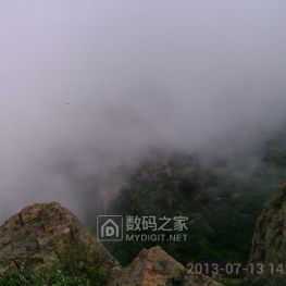 游五台山并赋诗一首
