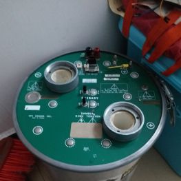 拆解中科美伦CPI CMP200DR X光机的高压发生器，高压TANK变压器油桶