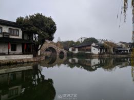 看无锡荡口“古镇”，游人全部隐身中.....