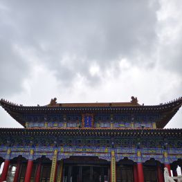 逛鞍山玉佛寺
