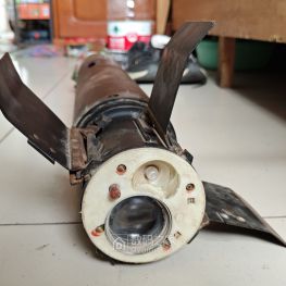 激光驾束炮射反坦克导弹拆解